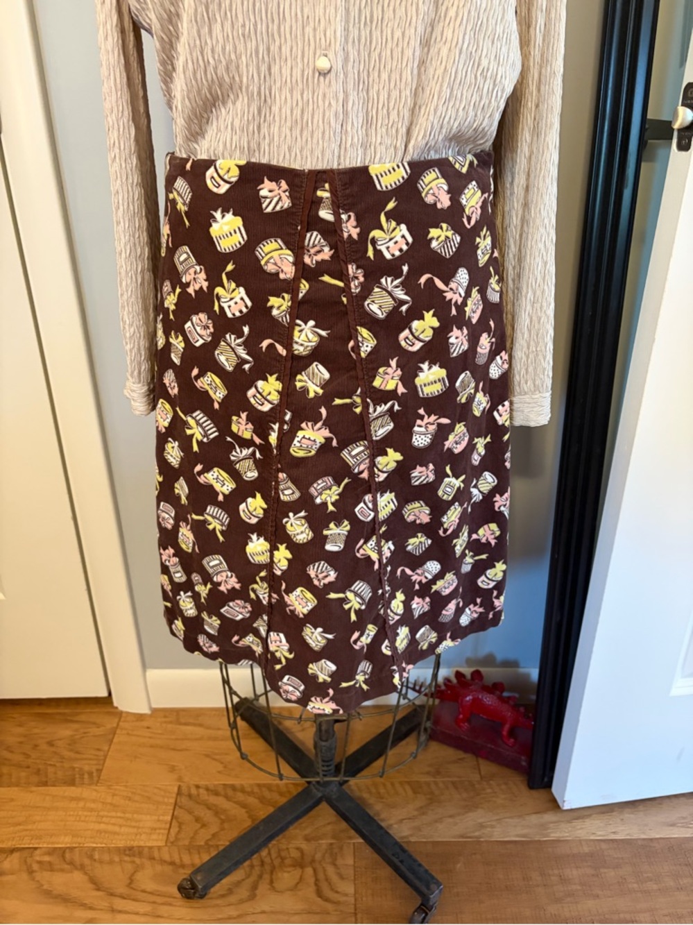 ODILLE Brown cordaroy Printed A-Line Skirt - w/hatbox motif